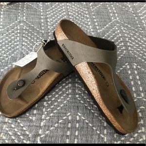 Birkenstock Gizeh Sandals Size 39/ 8.5